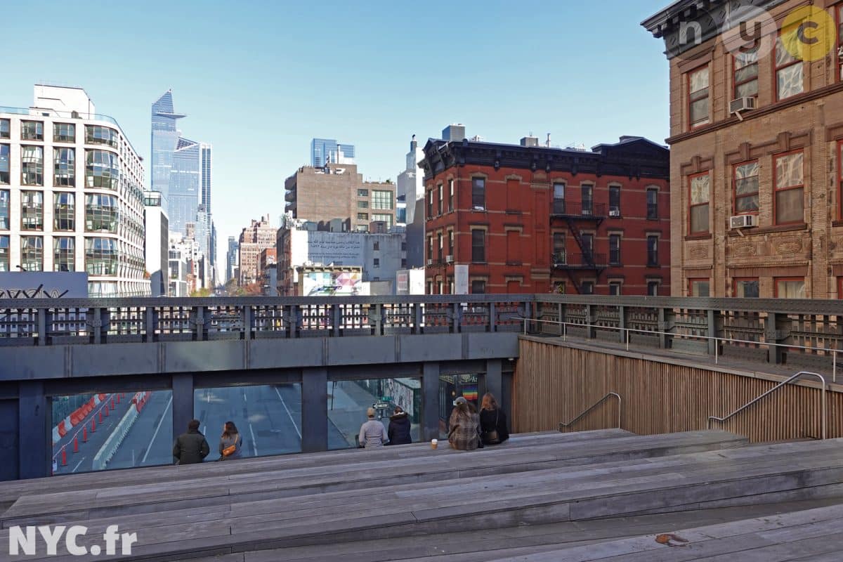 Vue sur la 10ème depuis le High Line Observation Deck.