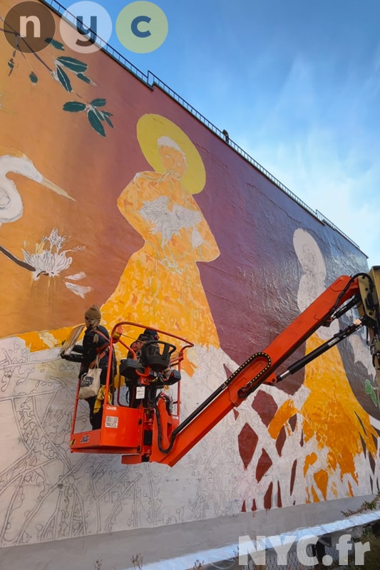 Artistes en train de faire une fresque
