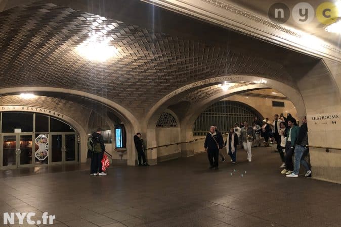 Grand Central Terminal New York,
Whispering gallery