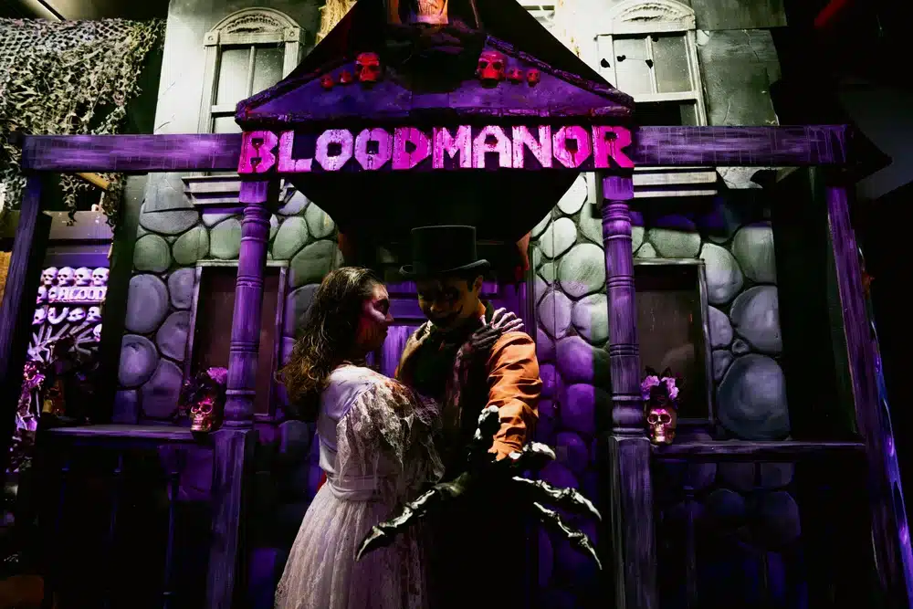 Blood Manor Halloween